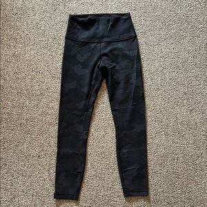 Wunder Train High-Rise Tight 25"